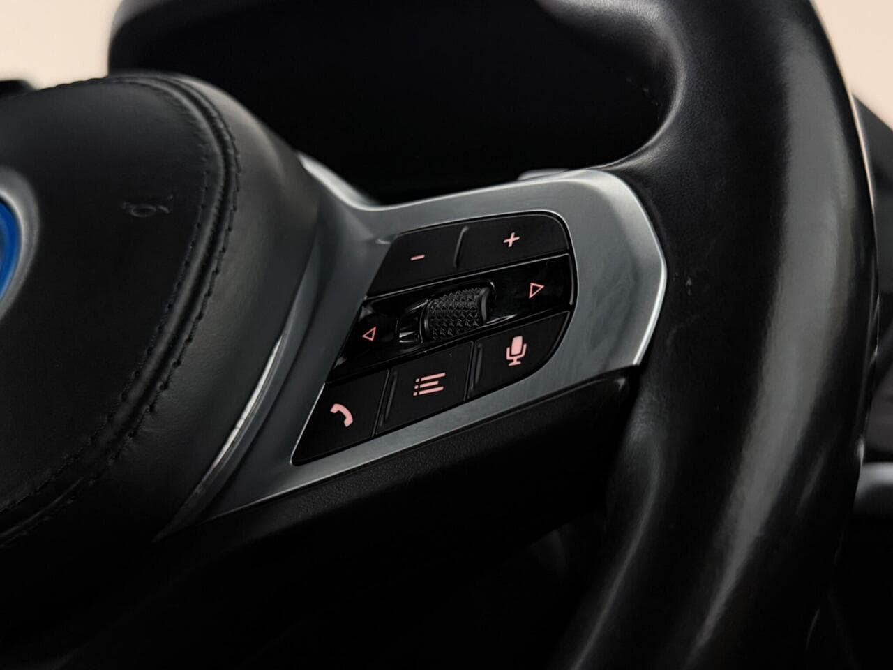 BMW X3 thumbnail Misc Controls