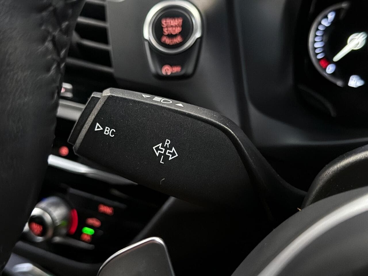 BMW X3 thumbnail Misc Controls