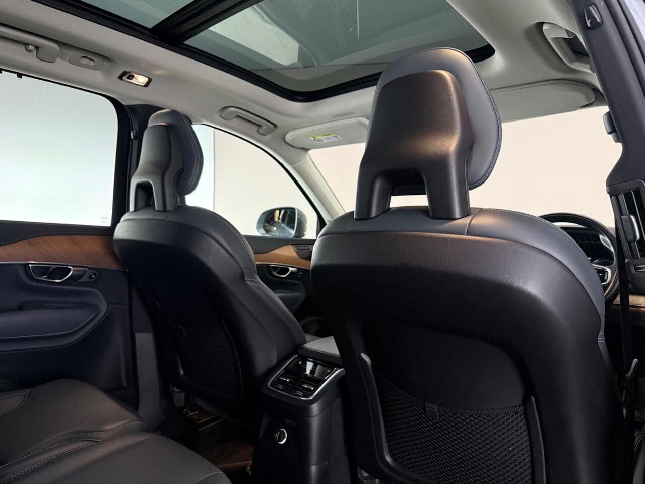 Volvo XC90 thumbnail Seats Rear
