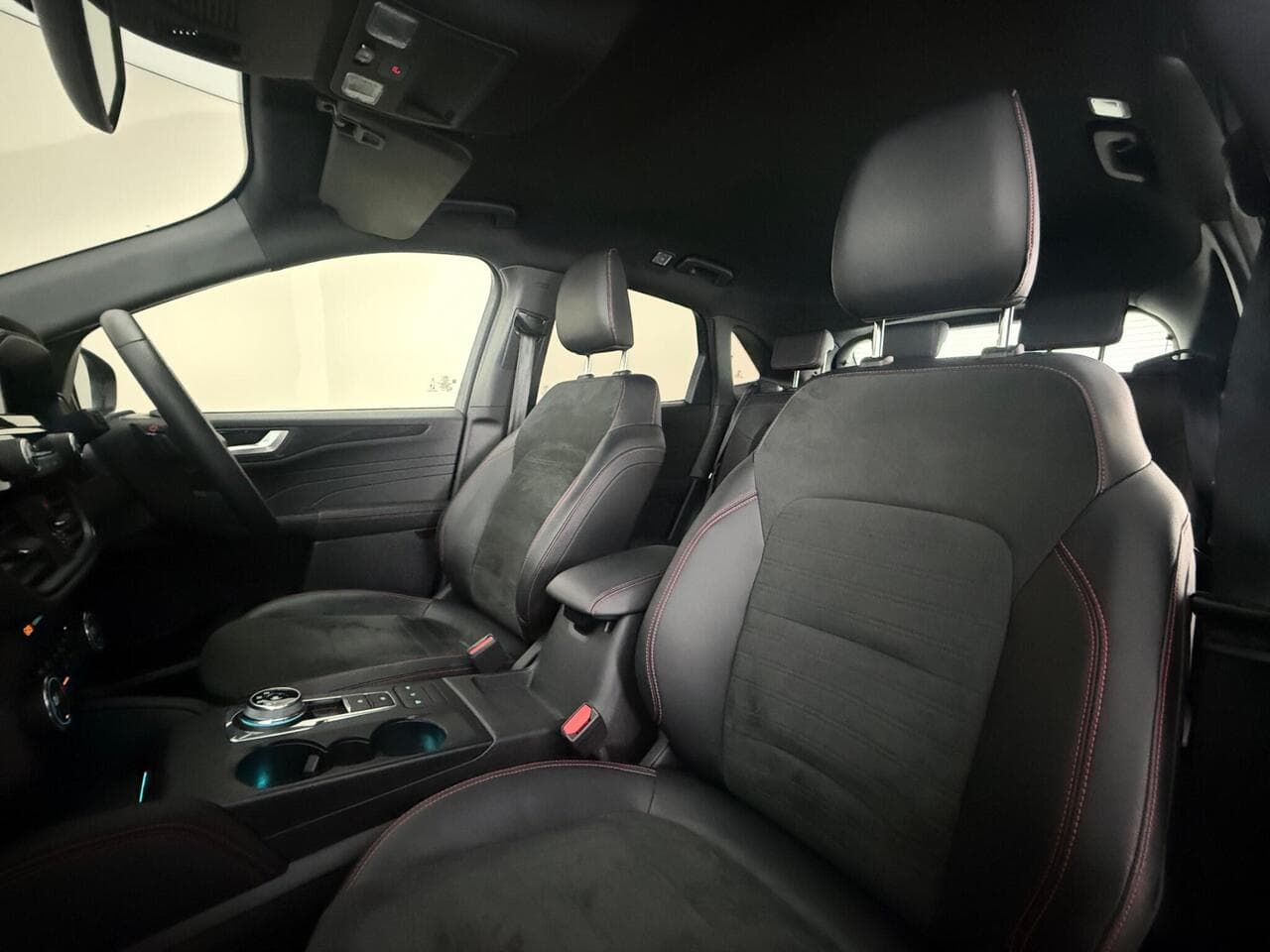 Ford Kuga thumbnail Seat Front Passenger