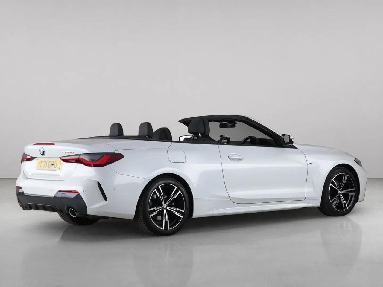 BMW 4 Series thumbnail Rear Right