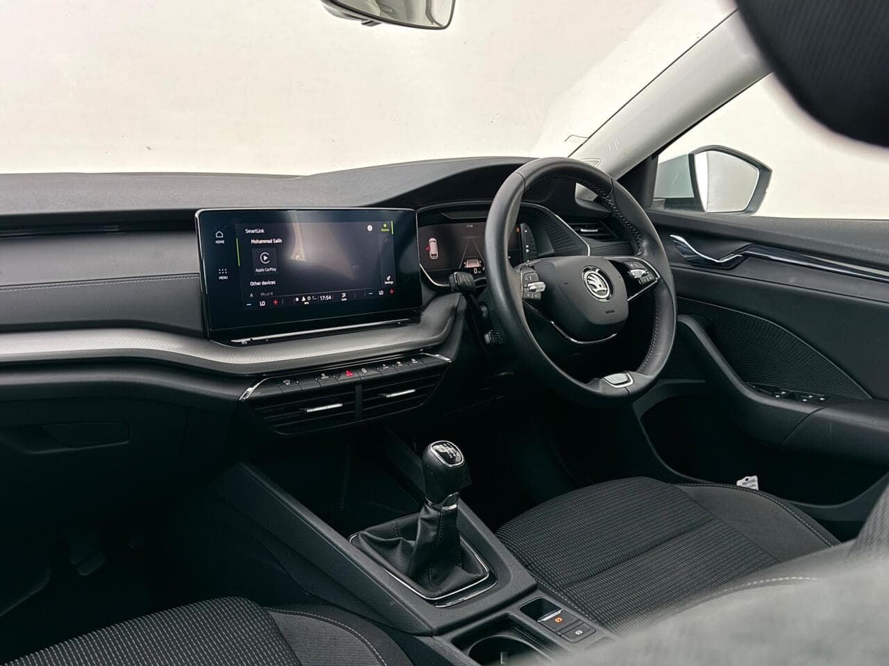 Skoda Octavia thumbnail Interior Front