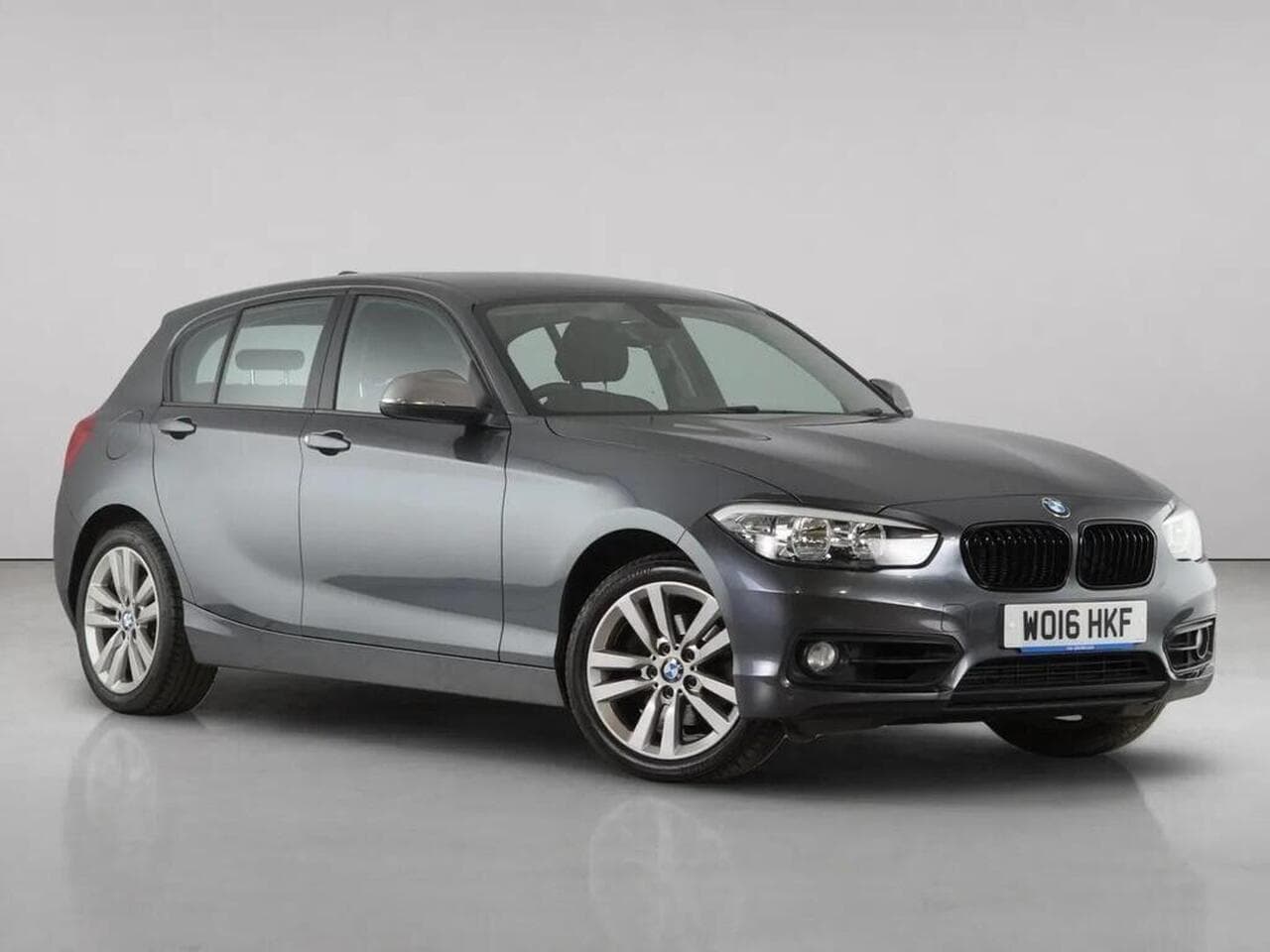 BMW 1 Series - BMW 1 Series 2.0 120d Sport Auto xDrive Euro 6 (s/s) 5dr