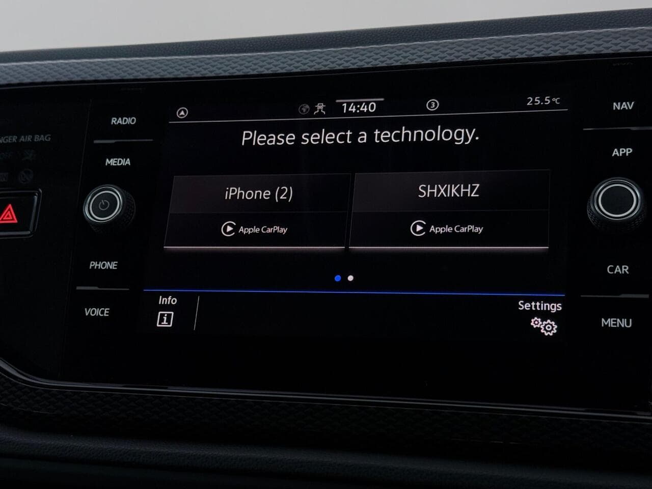 Volkswagen Polo thumbnail Infotainment System