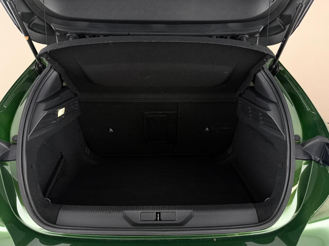 Peugeot 308 thumbnail Boot