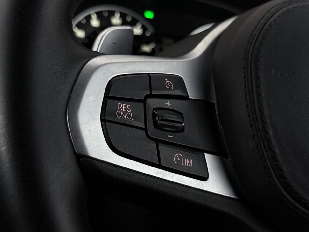 BMW X3 thumbnail Misc Controls