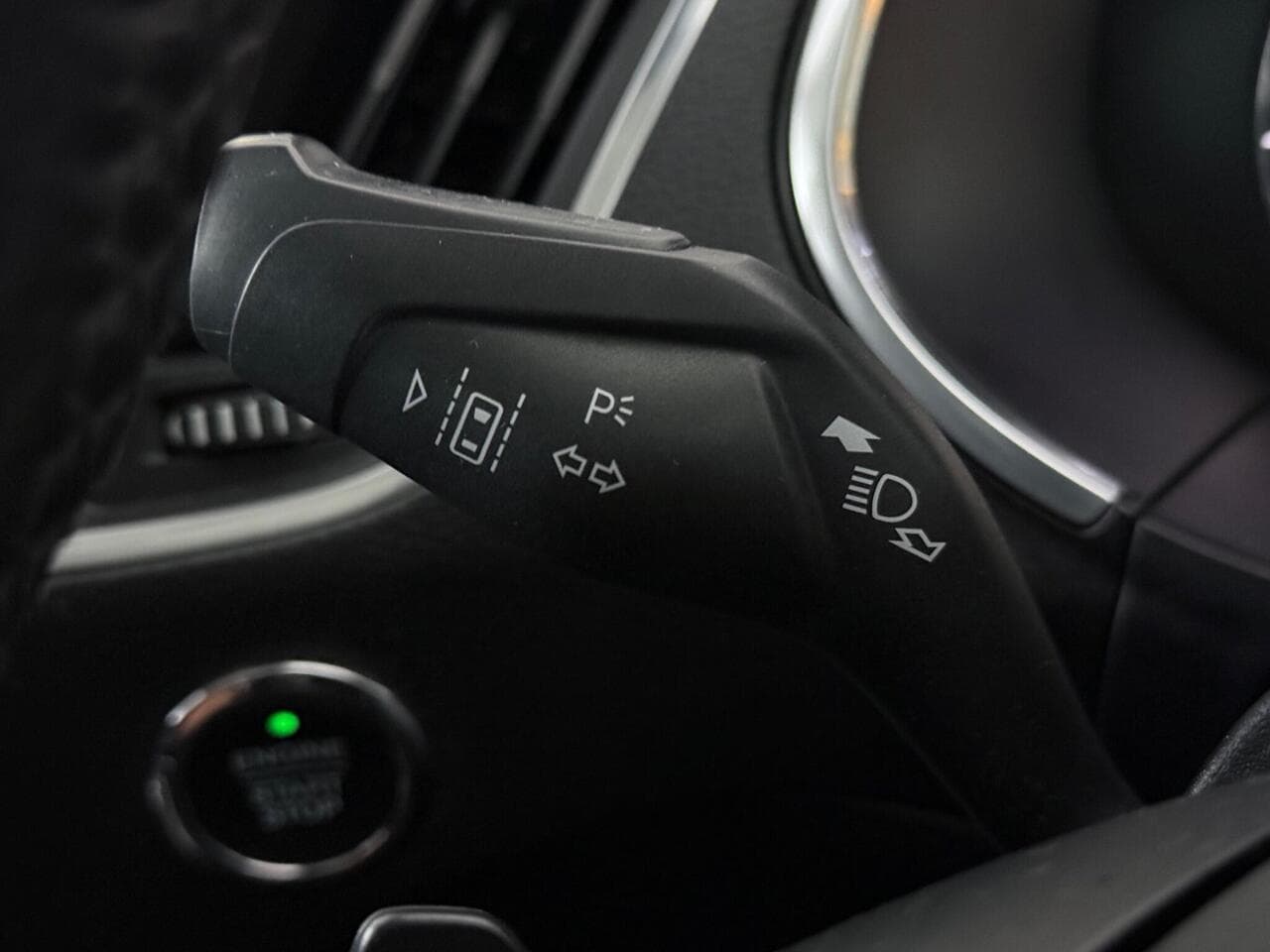 Ford Galaxy thumbnail Misc Controls