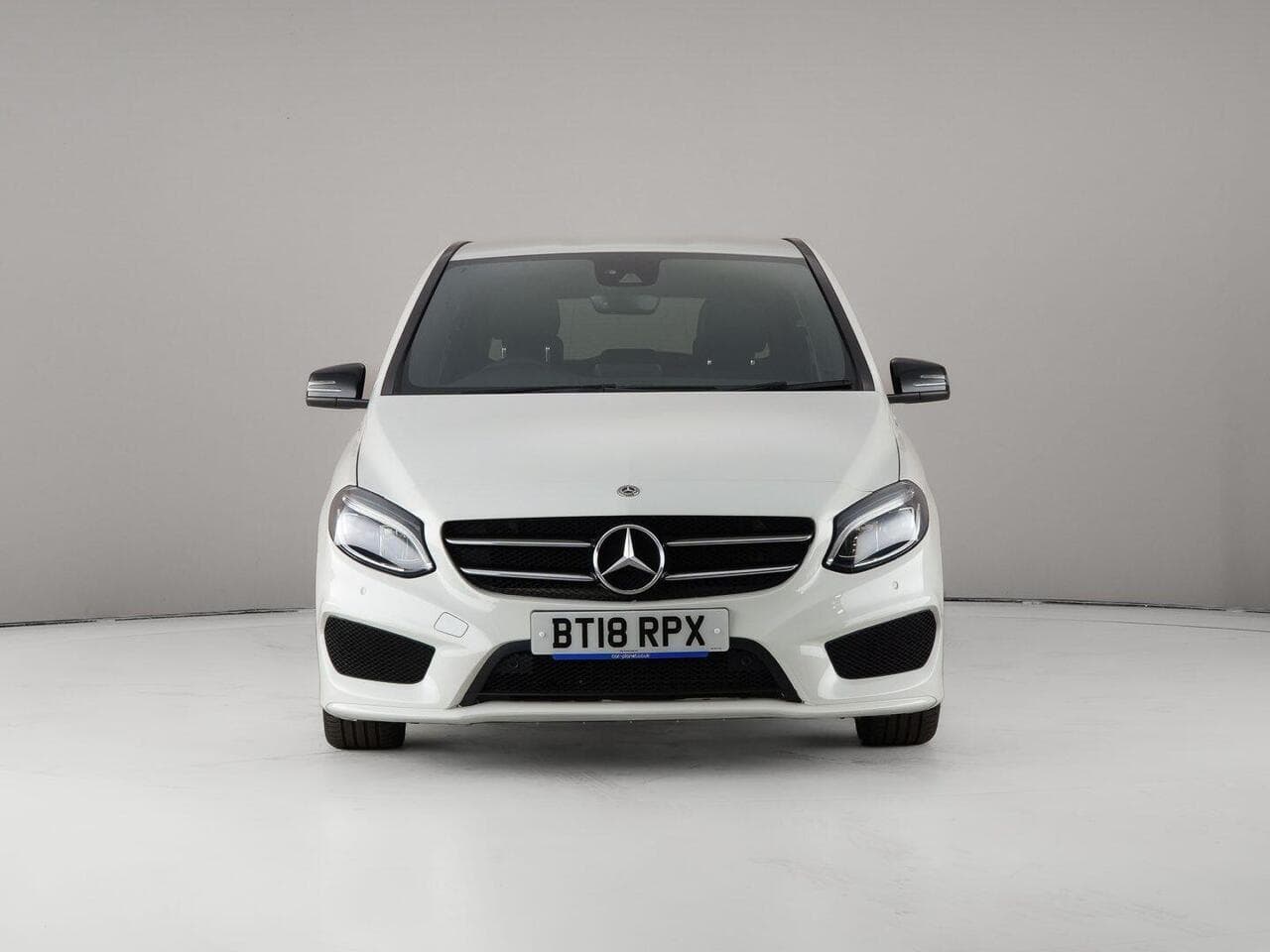 Mercedes-Benz B Class thumbnail Front