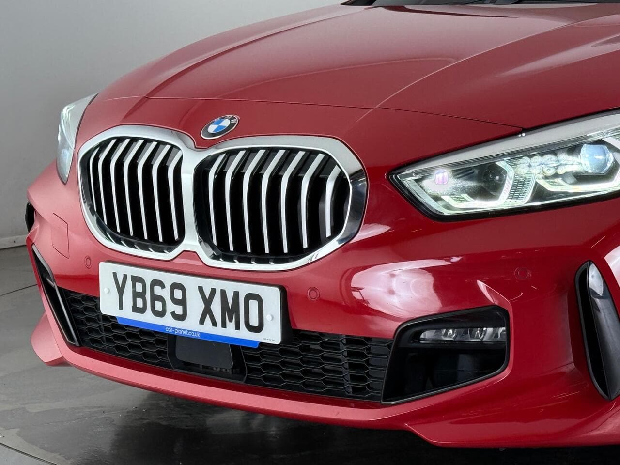 BMW 1 Series thumbnail Lights Front