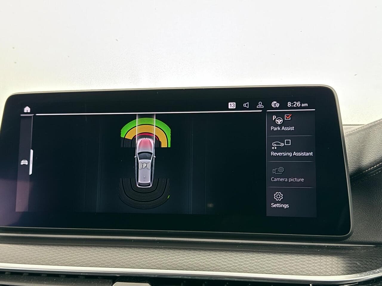 BMW 5 Series thumbnail Infotainment System