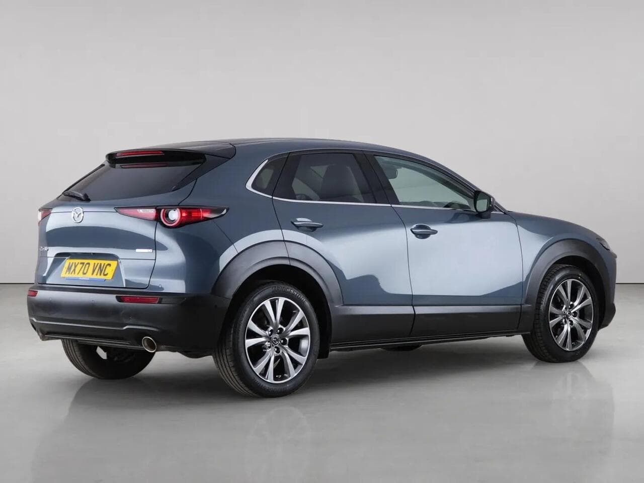 Mazda CX-30 thumbnail Rear Right