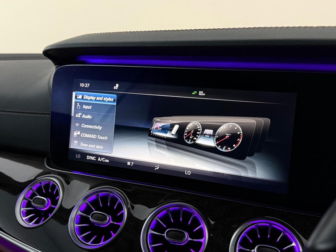 Mercedes-Benz E Class thumbnail Infotainment System