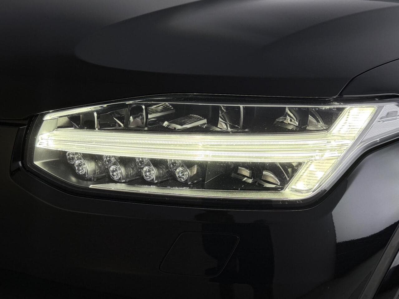 Volvo XC90 thumbnail Lights Front