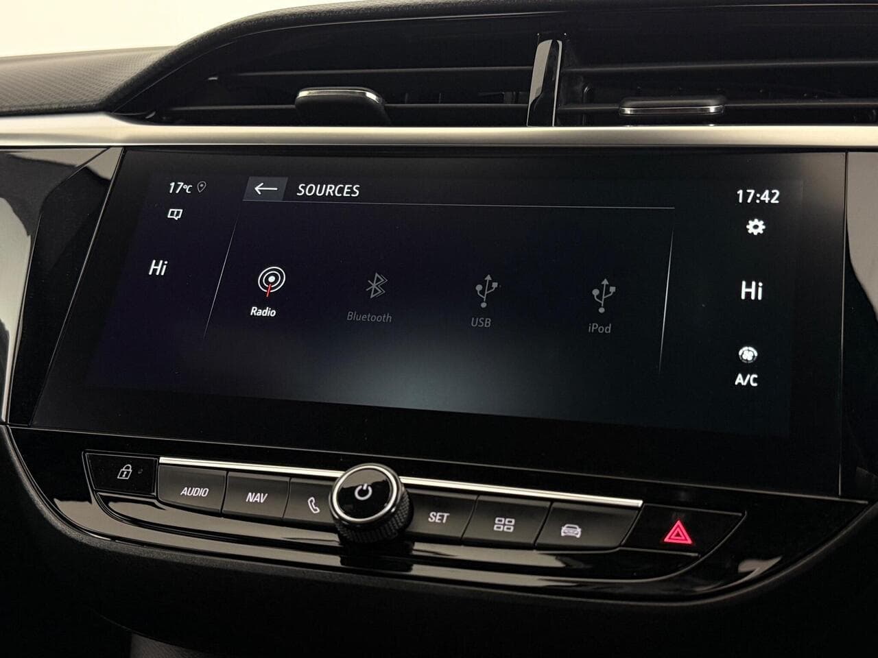 Vauxhall Corsa thumbnail Infotainment System