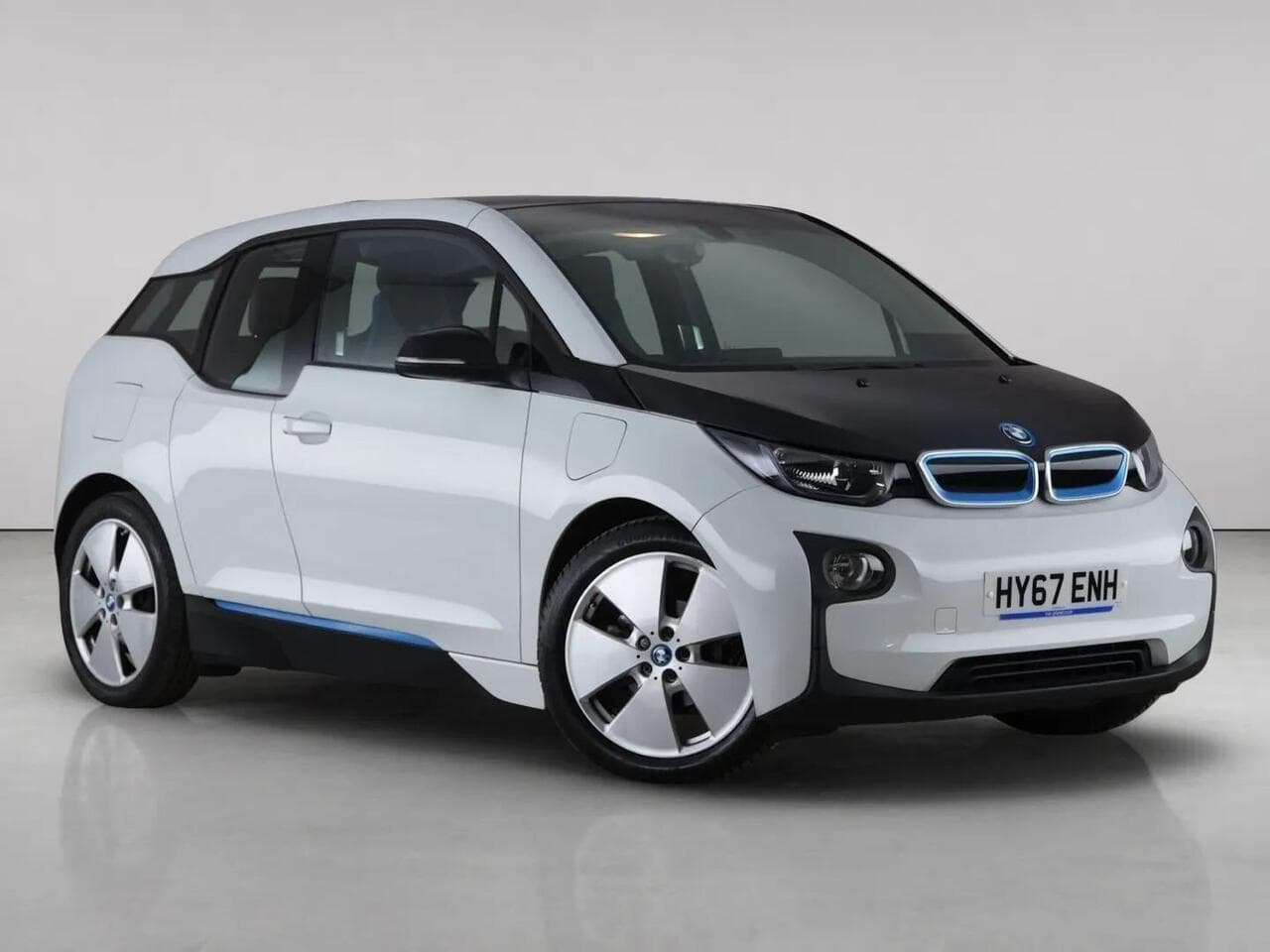 BMW i3 - BMW i3 33kWh Auto Euro 6 (s/s) 5dr (Range Extender)