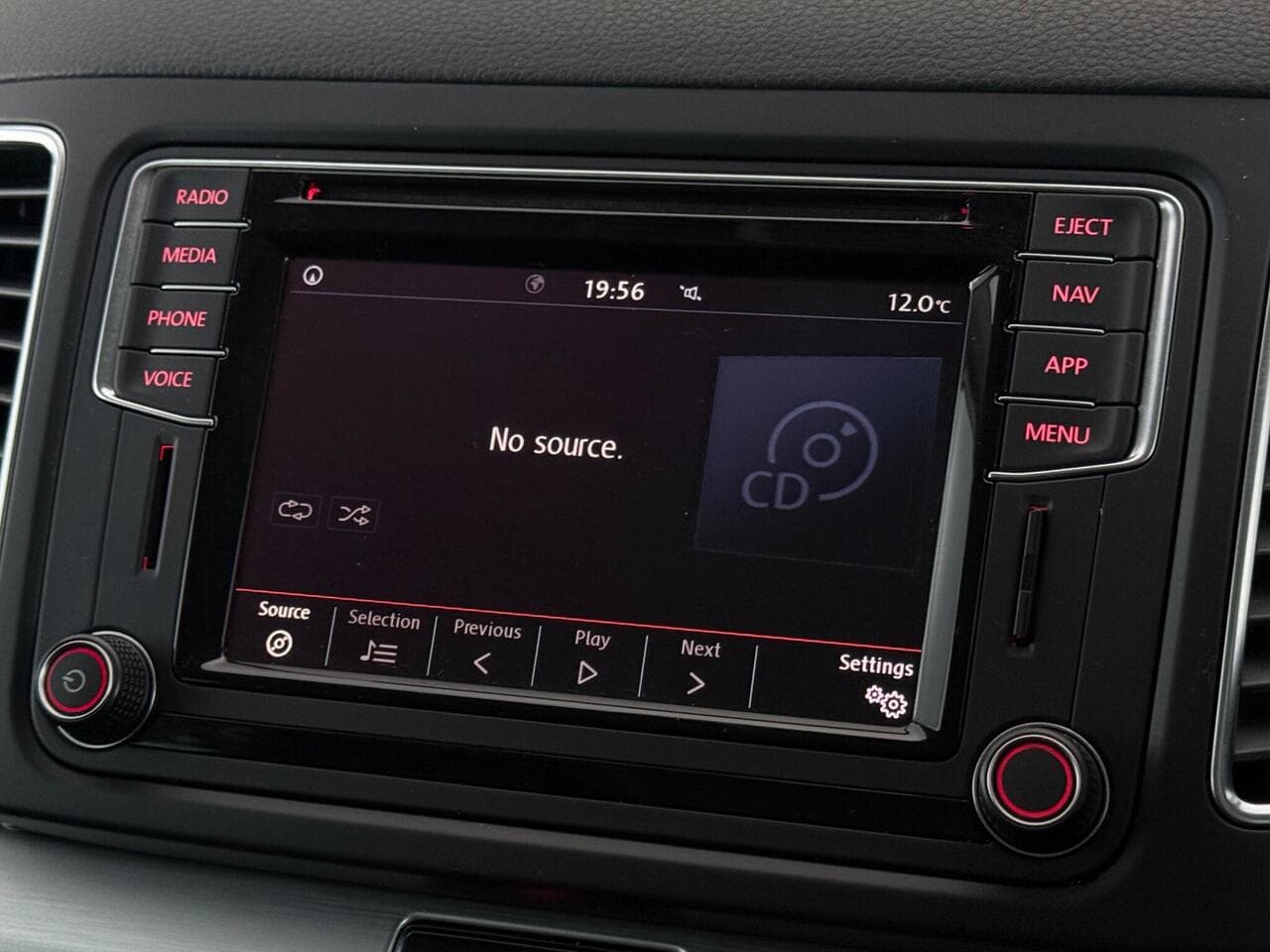 Volkswagen Sharan thumbnail Infotainment System
