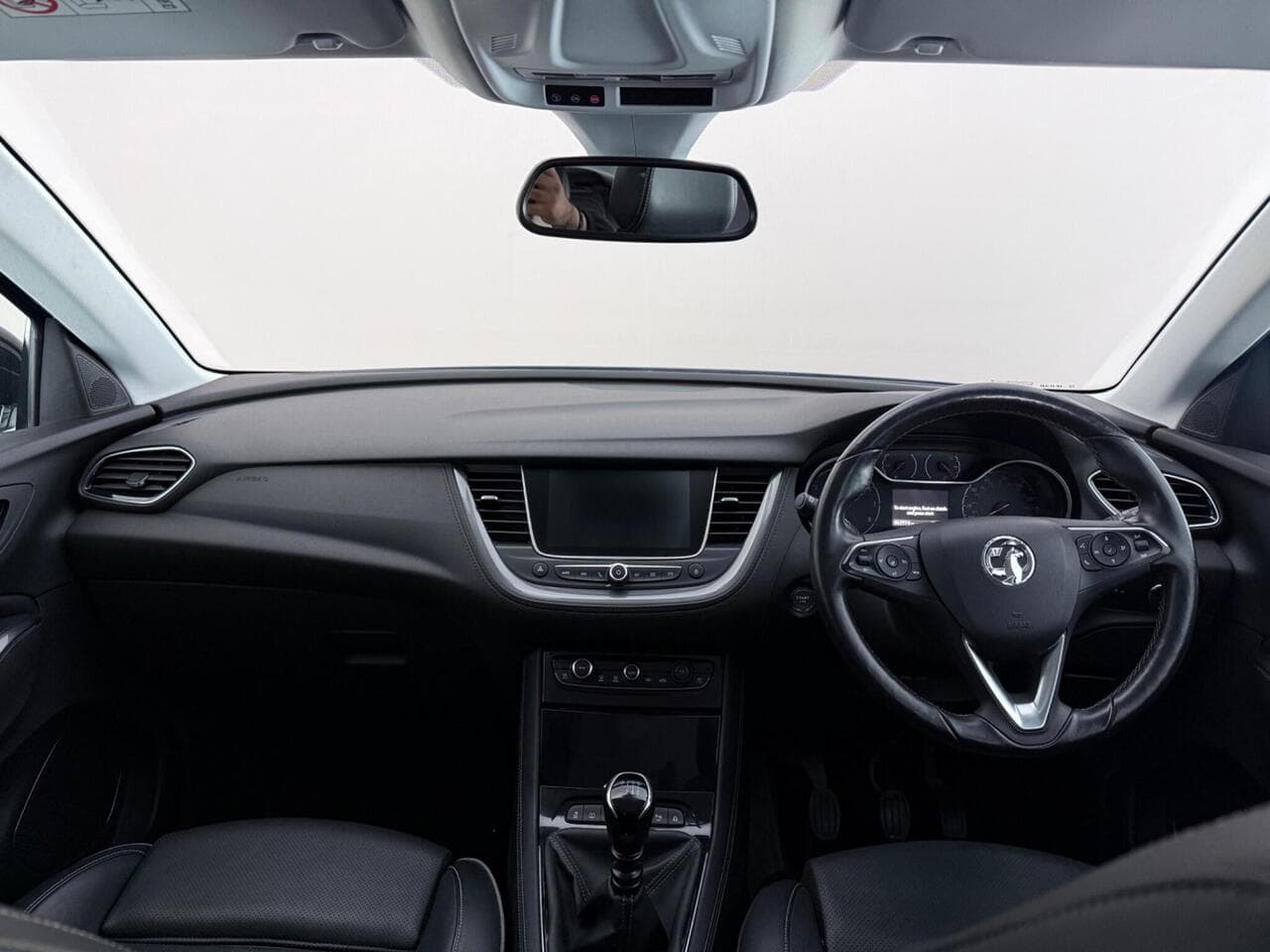 Vauxhall Grandland X thumbnail Interior Front