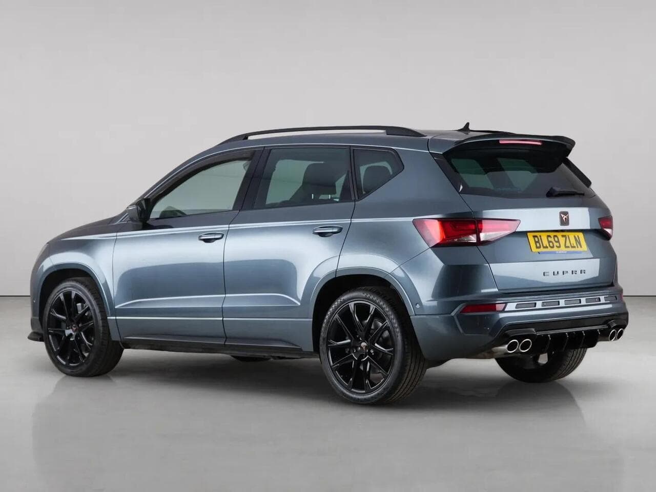 SEAT CUPRA Ateca thumbnail Rear Left
