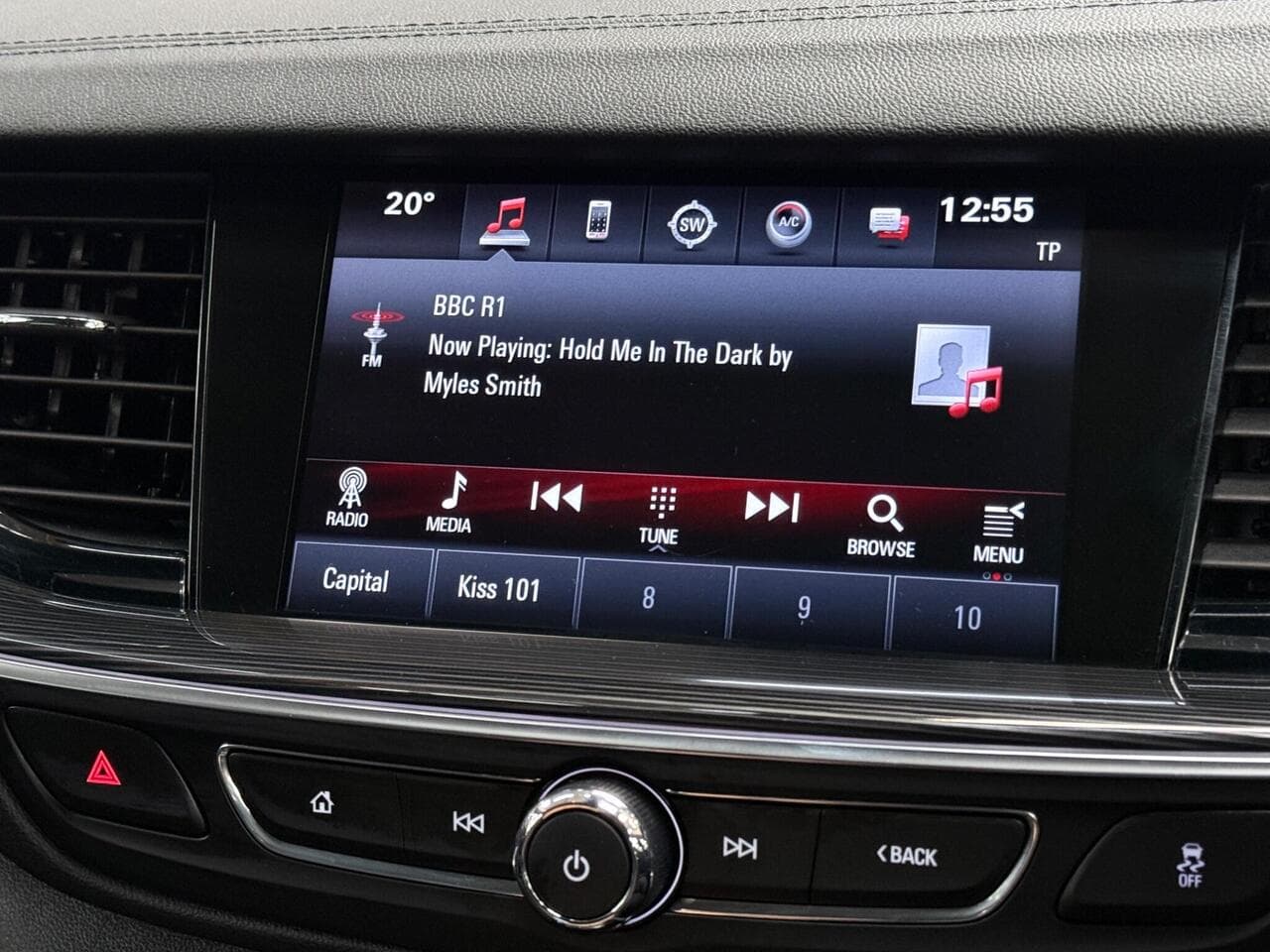 Vauxhall Insignia thumbnail Infotainment System