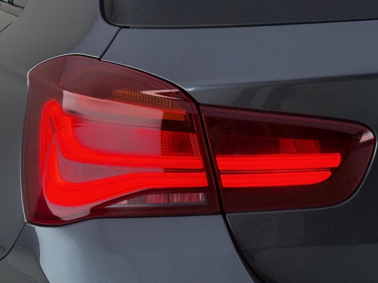 BMW 1 Series thumbnail Lights Rear