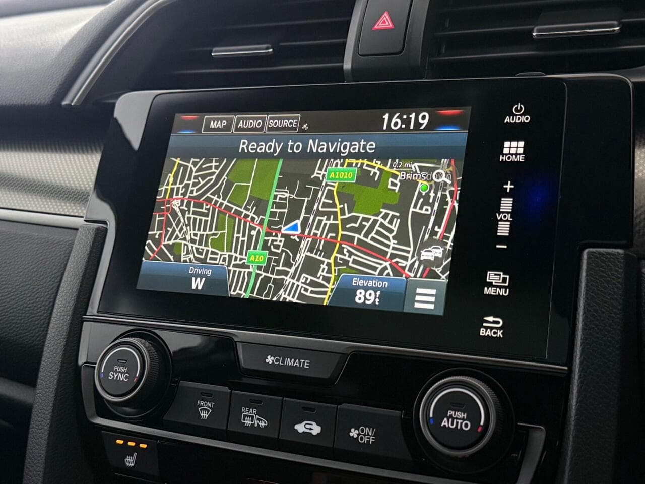 Honda Civic thumbnail Infotainment System