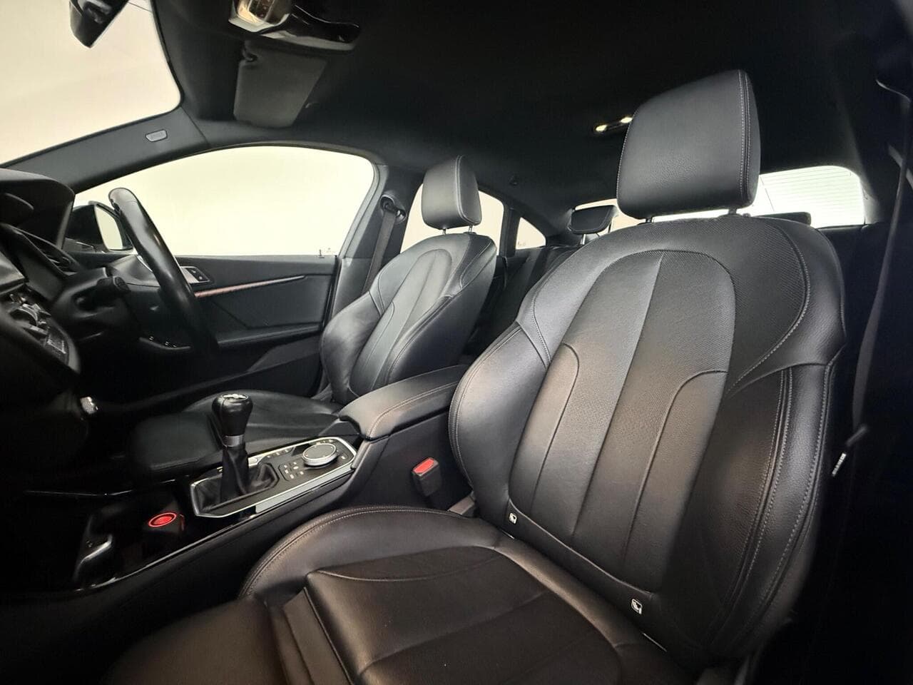 BMW 2 Series Gran Coupe thumbnail Seat Front Passenger