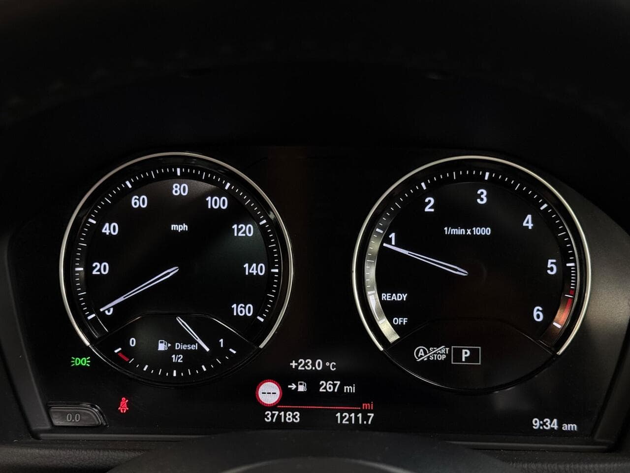 BMW X1 thumbnail Driver Instruments
