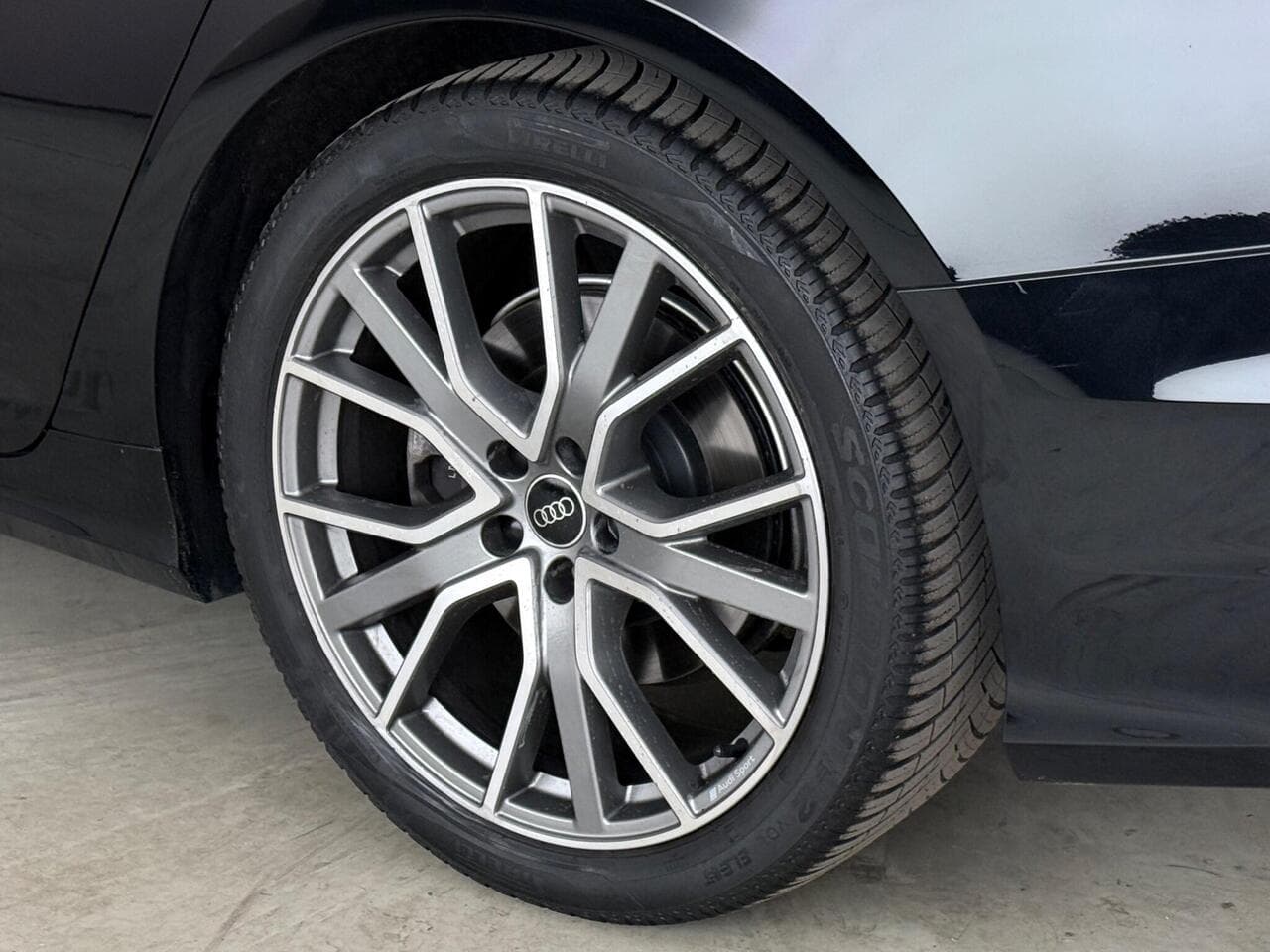Audi A6 Avant thumbnail Wheel