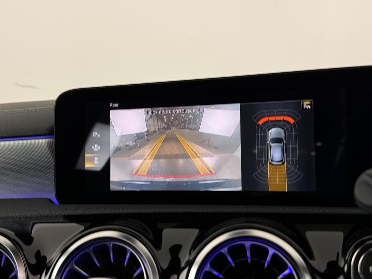 Mercedes-Benz A Class thumbnail Infotainment System