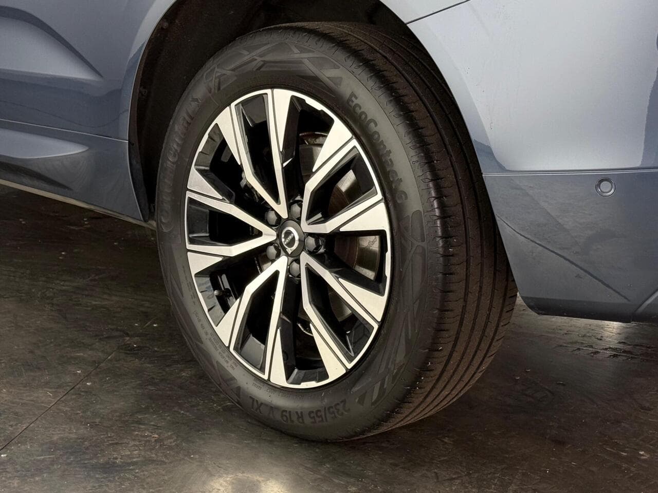 Volvo XC60 thumbnail Wheel