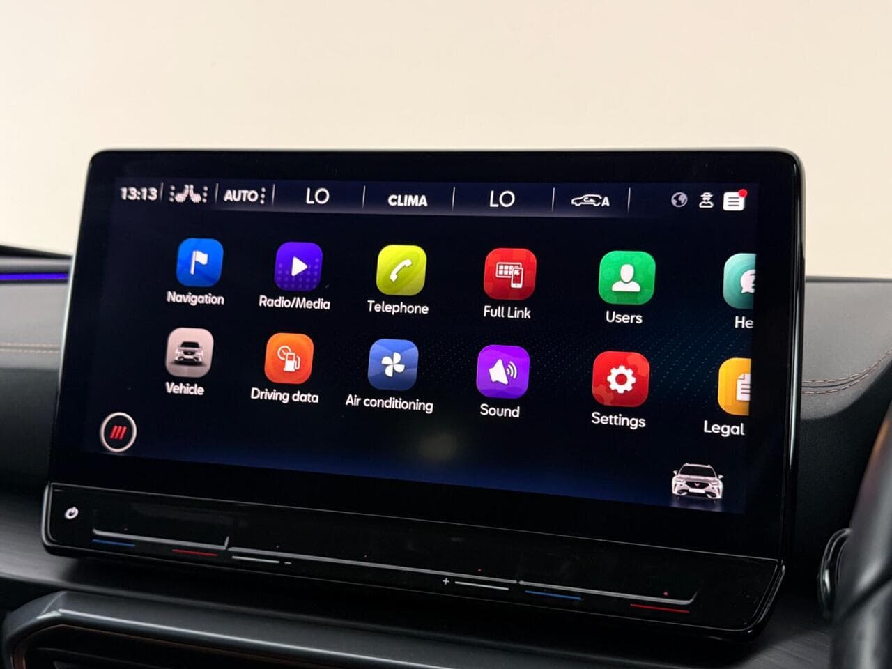 CUPRA Formentor thumbnail Infotainment System