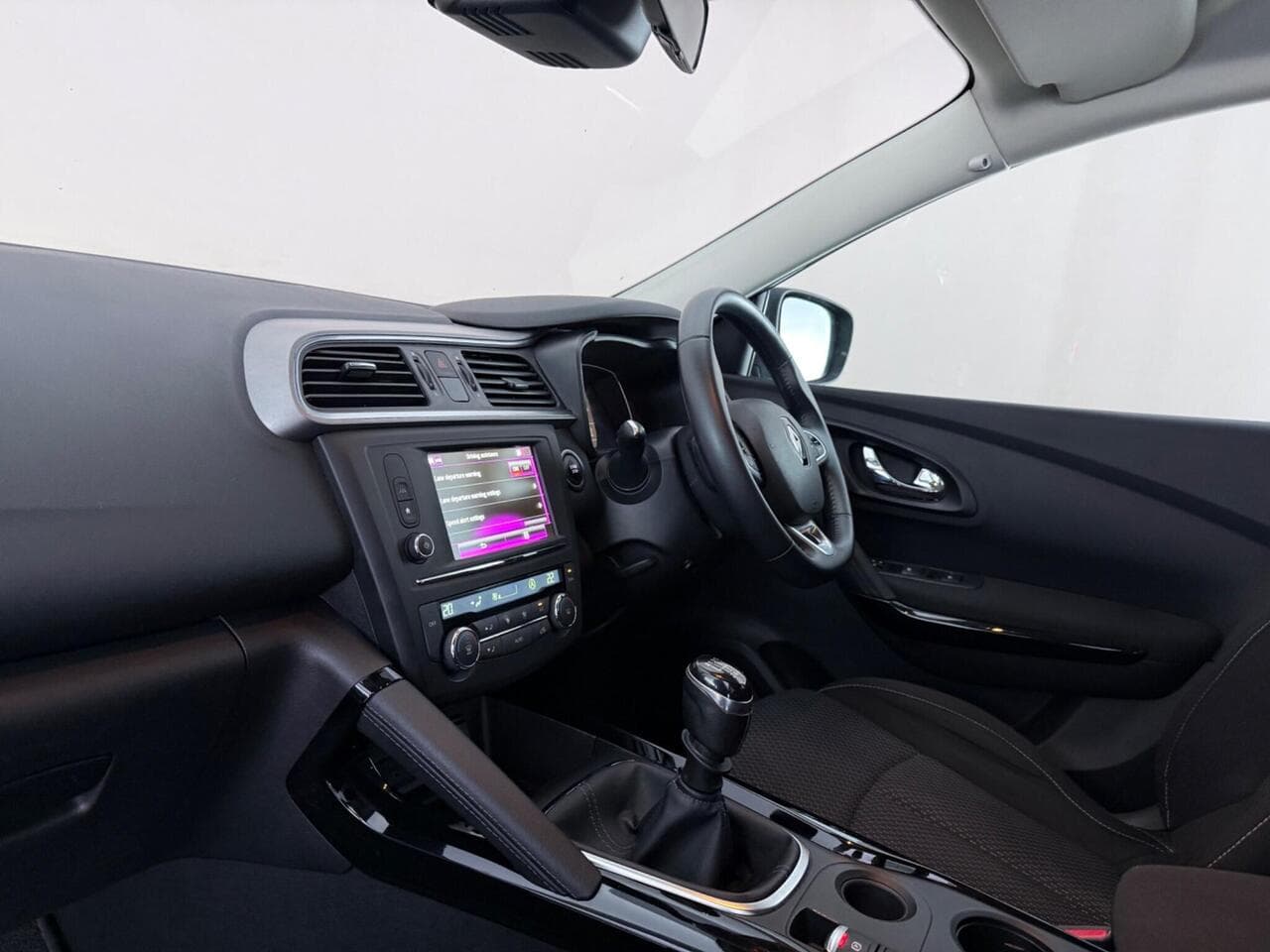 Renault Kadjar thumbnail Interior Front