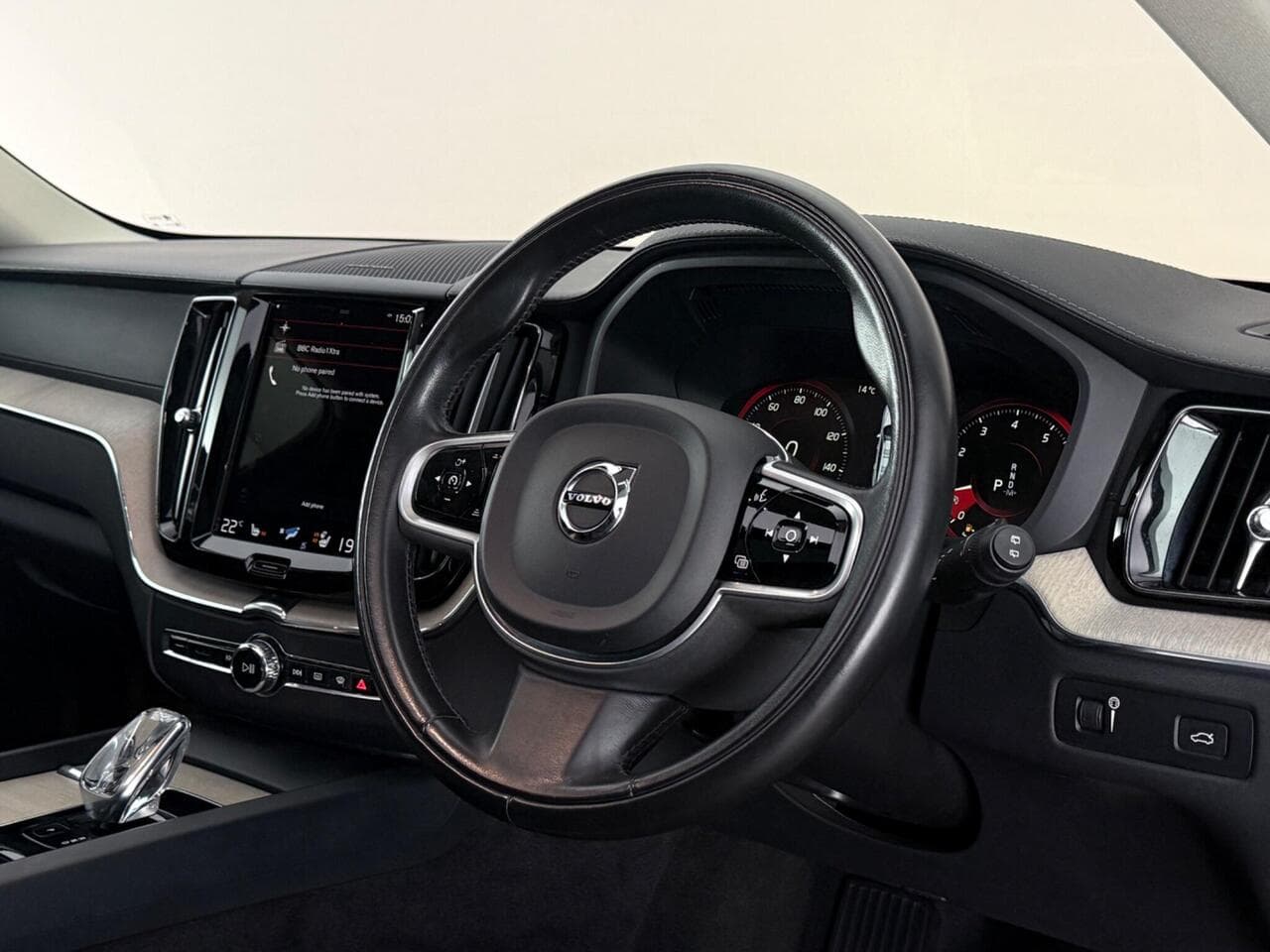 Volvo XC60 thumbnail Steering Wheel