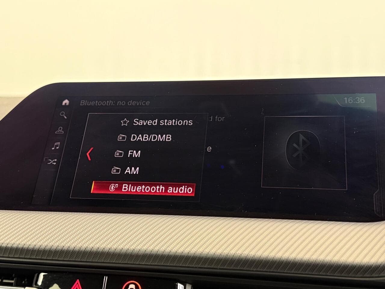 BMW 1 Series thumbnail Infotainment System