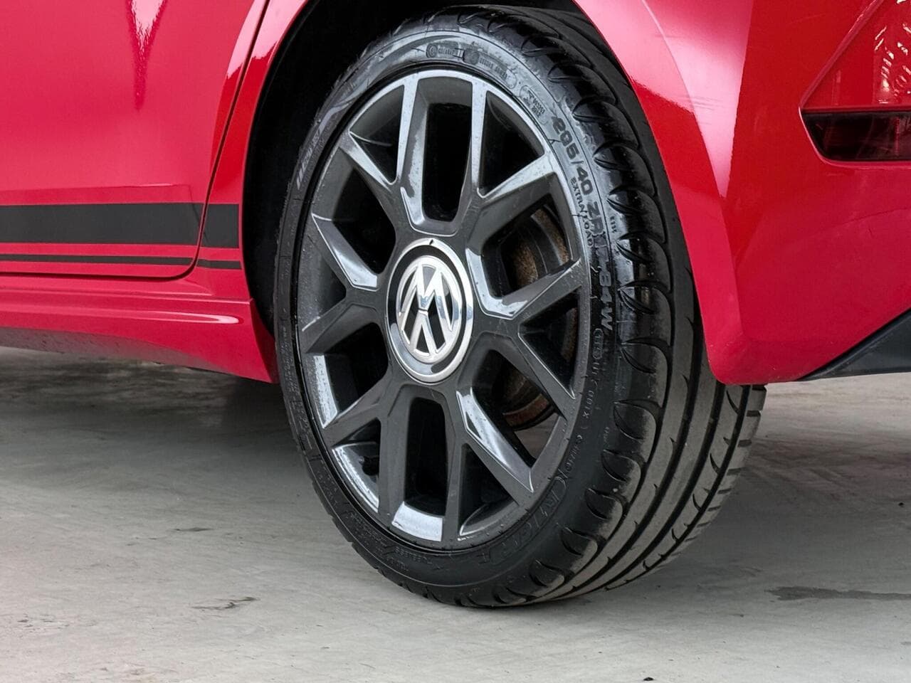 Volkswagen up! thumbnail Wheel