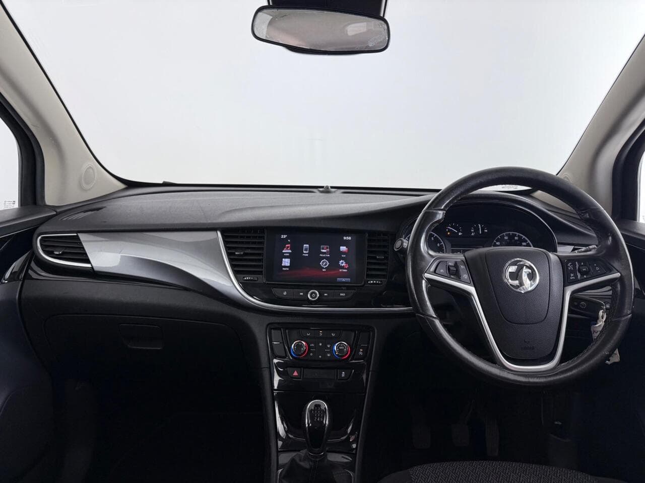 Vauxhall Mokka X thumbnail Interior Front