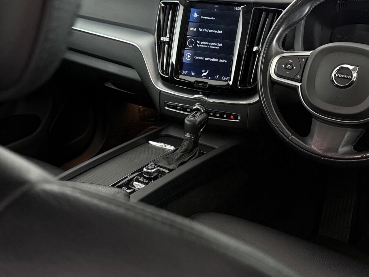 Volvo XC60 thumbnail Interior Front