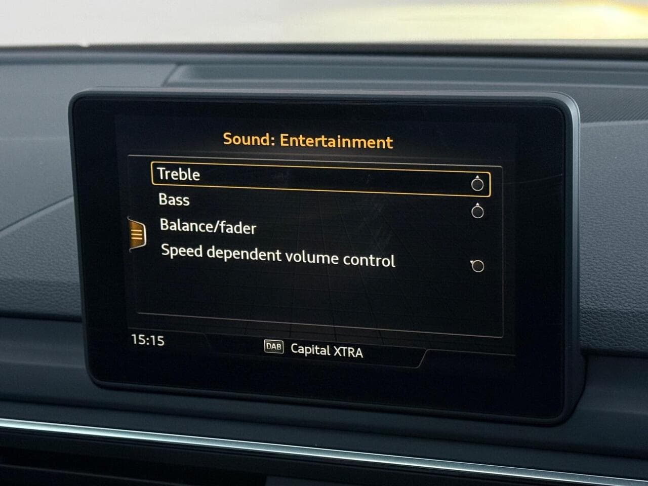 Audi A4 thumbnail Infotainment System