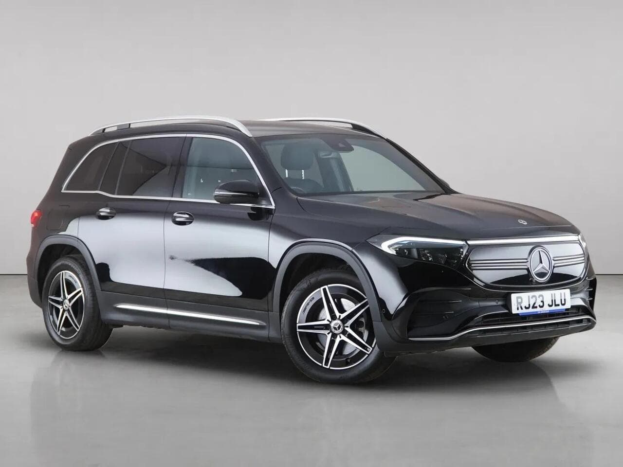 Mercedes-Benz EQB - Mercedes-Benz EQB EQB 300 66.5kWh AMG Line SUV 5dr Electric Auto 4MATIC (228 ps)
