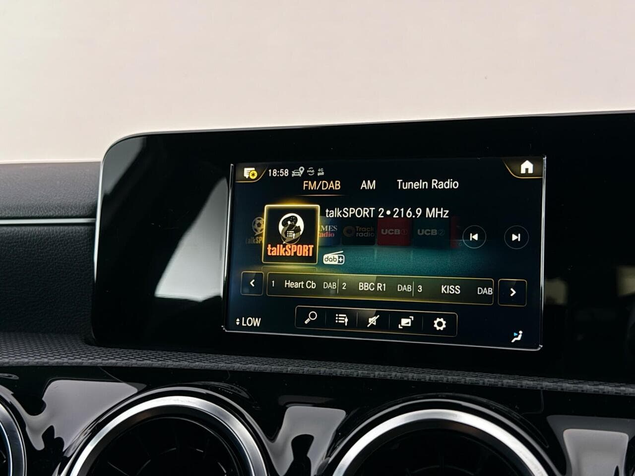 Mercedes-Benz A Class thumbnail Infotainment System