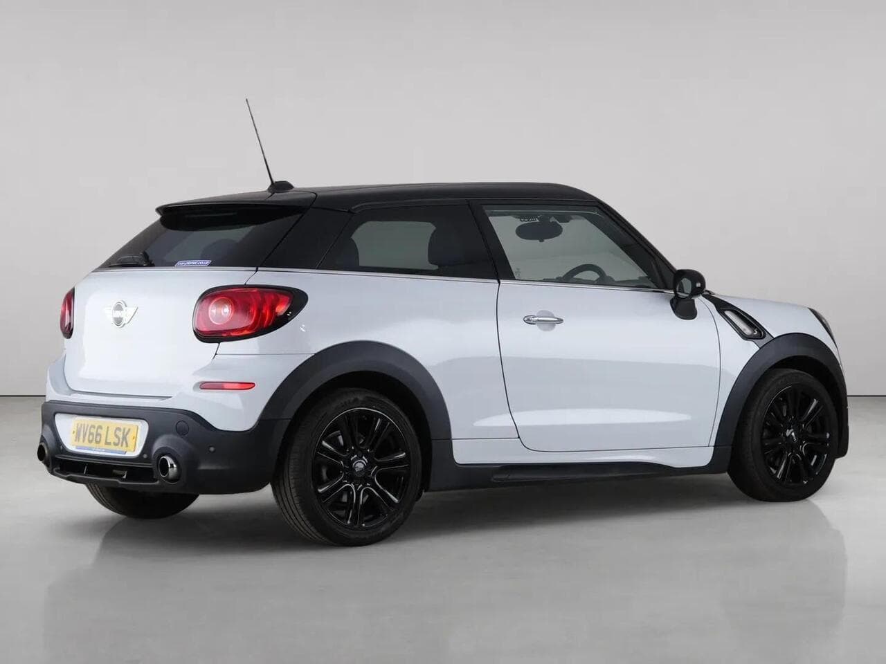 MINI Paceman thumbnail Side Right