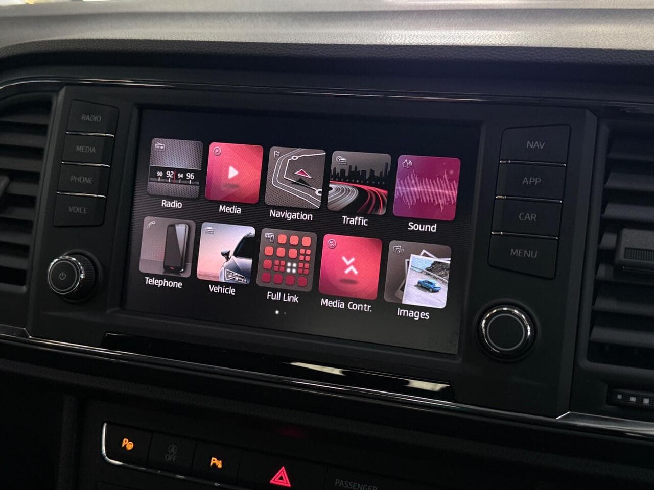 SEAT Ateca thumbnail Infotainment System