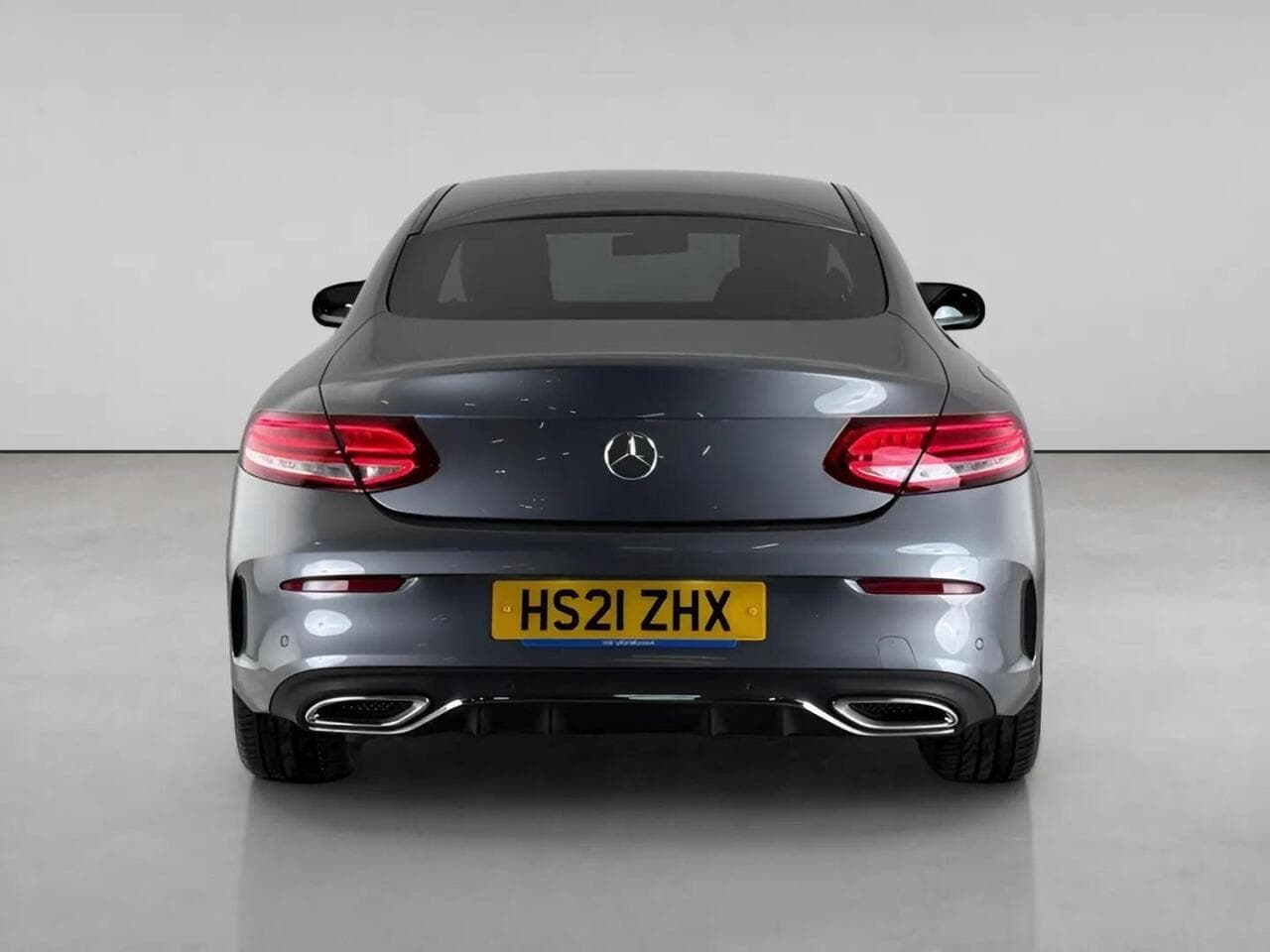 Mercedes-Benz C Class thumbnail Rear