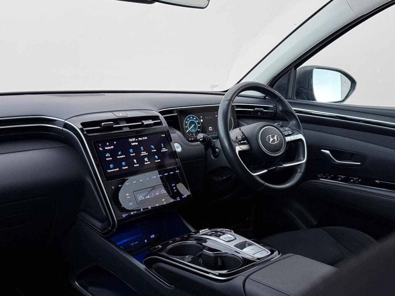 Hyundai TUCSON thumbnail Interior Front