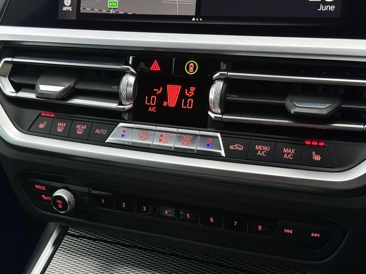 BMW 3 Series thumbnail Infotainment System