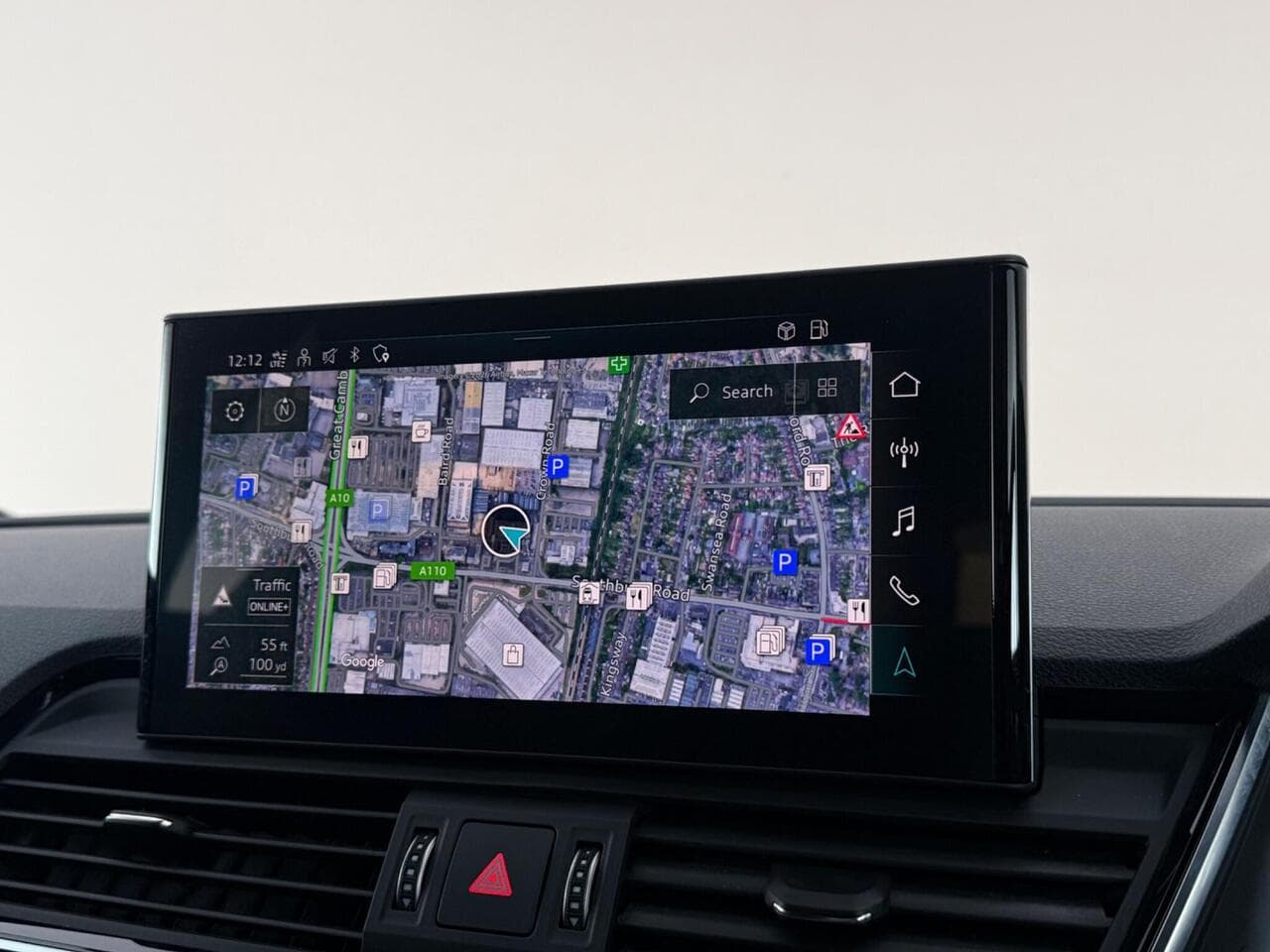 Audi Q5 thumbnail Infotainment System