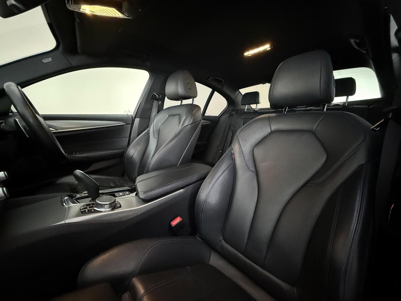 BMW 5 Series thumbnail Seat Front Passenger