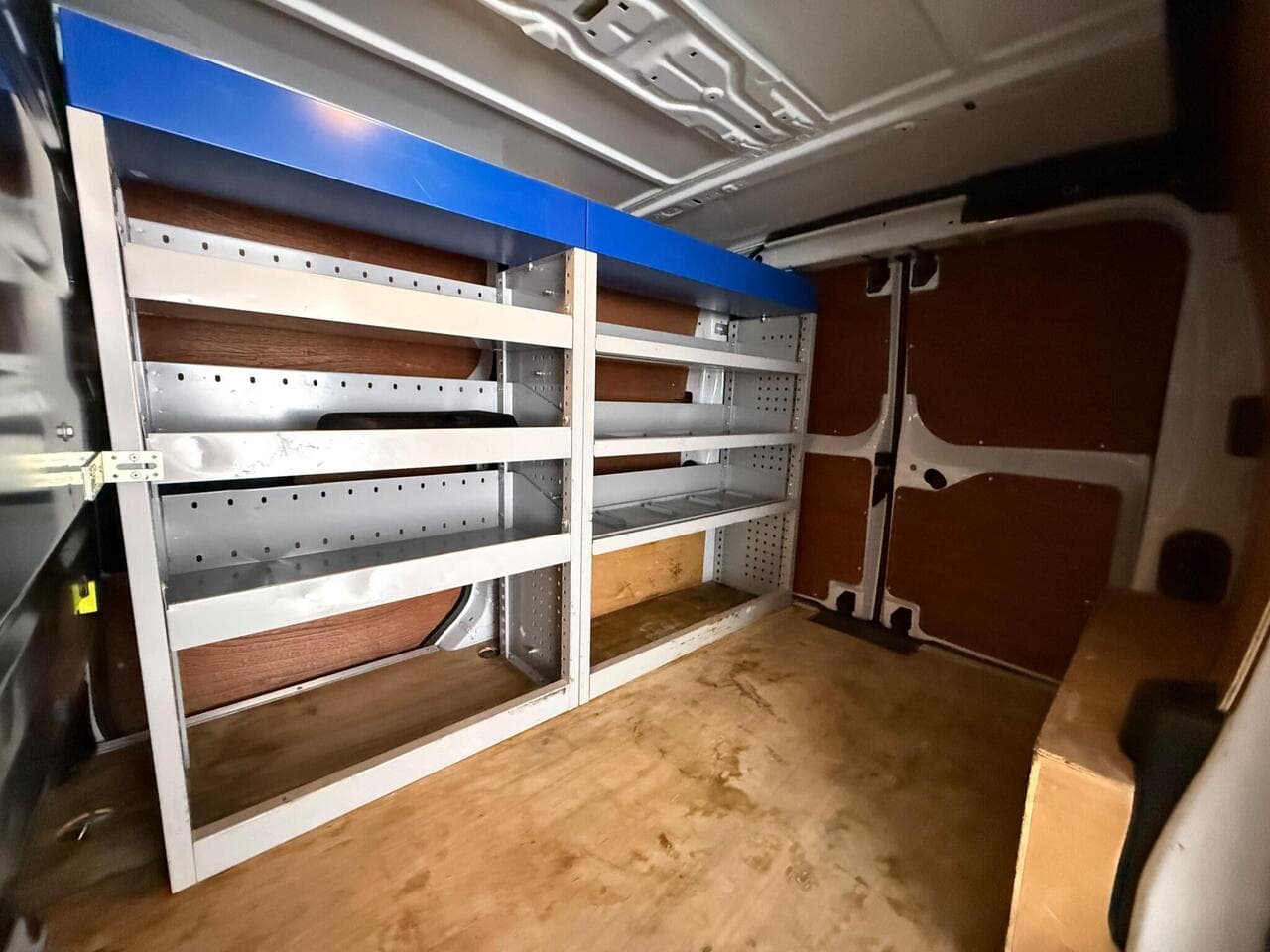 Citroen Dispatch thumbnail Cargo Space