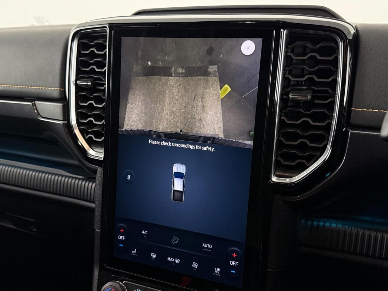 Ford Ranger thumbnail Infotainment System