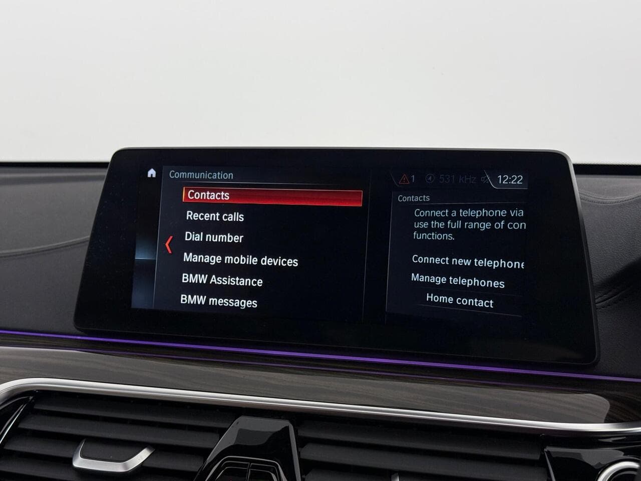 BMW 6 Series Gran Turismo thumbnail Infotainment System